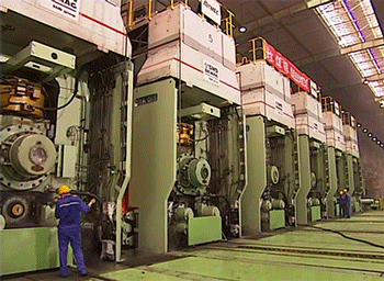 世俱杯分组-包含钢接连获好成绩,垒向前迈进的词条