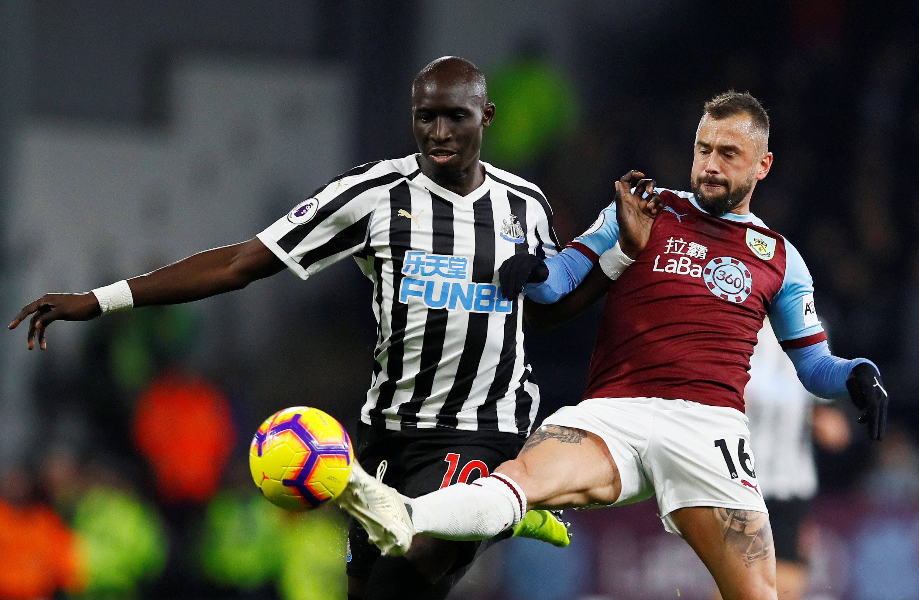 雷恩足球俱乐部全力以赴击败对手 雷恩足球俱乐部全力以赴击败对手