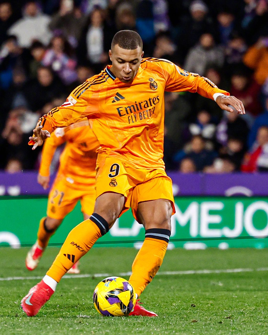 世俱杯直播-巴拉多利德客场逆转赫塔菲继续积分榜领跑的简单介绍