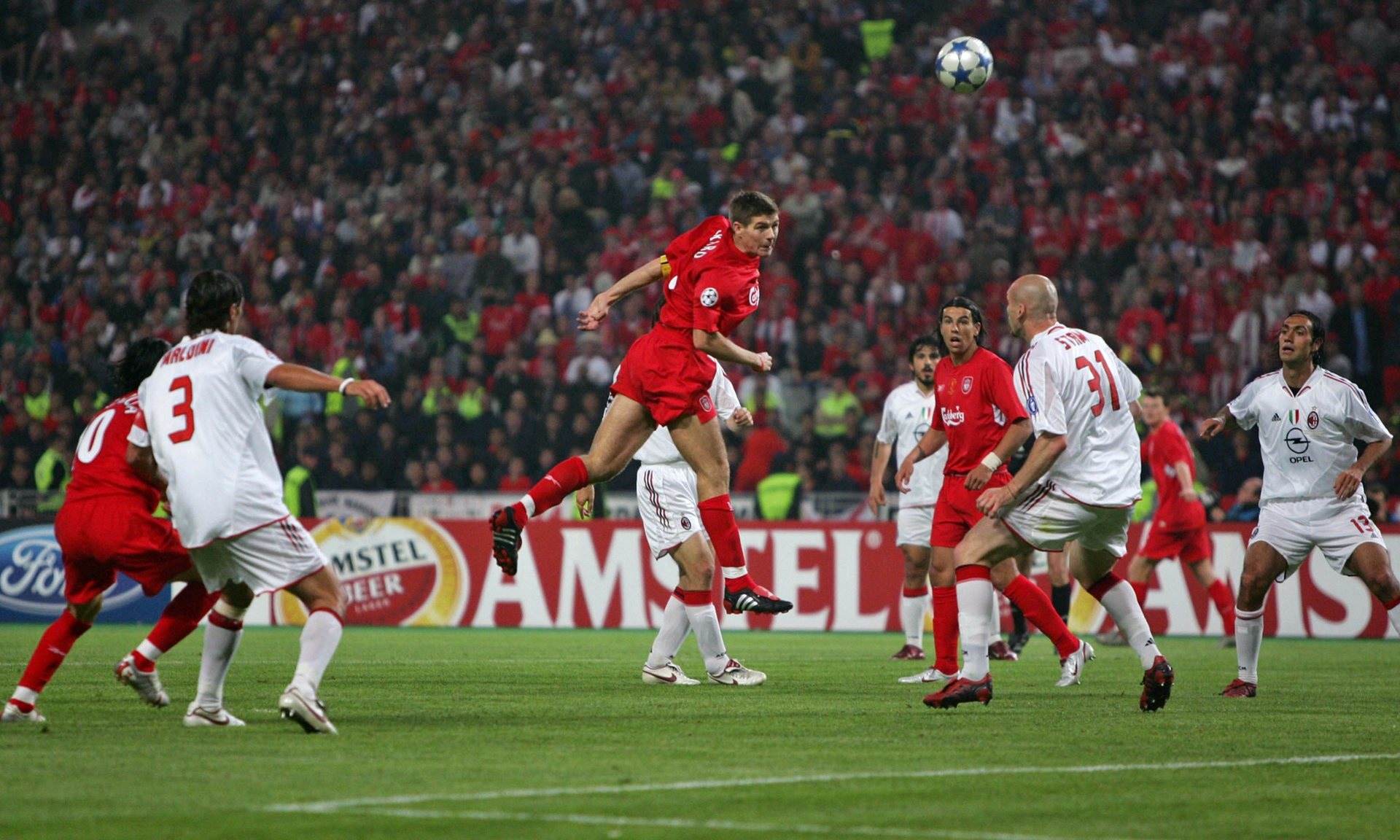 世俱杯直播-比赛中的精彩瞬间,球员们展现出顶尖水平