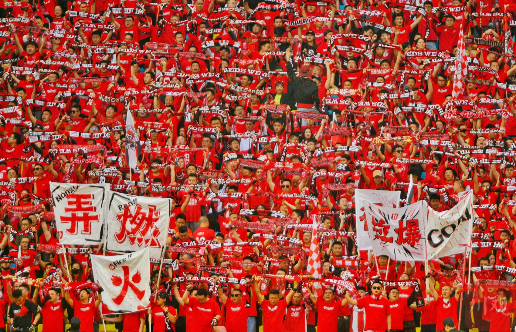 精彩回合频频上演,球队取得胜利 精彩回合频频上演,球队取得胜利