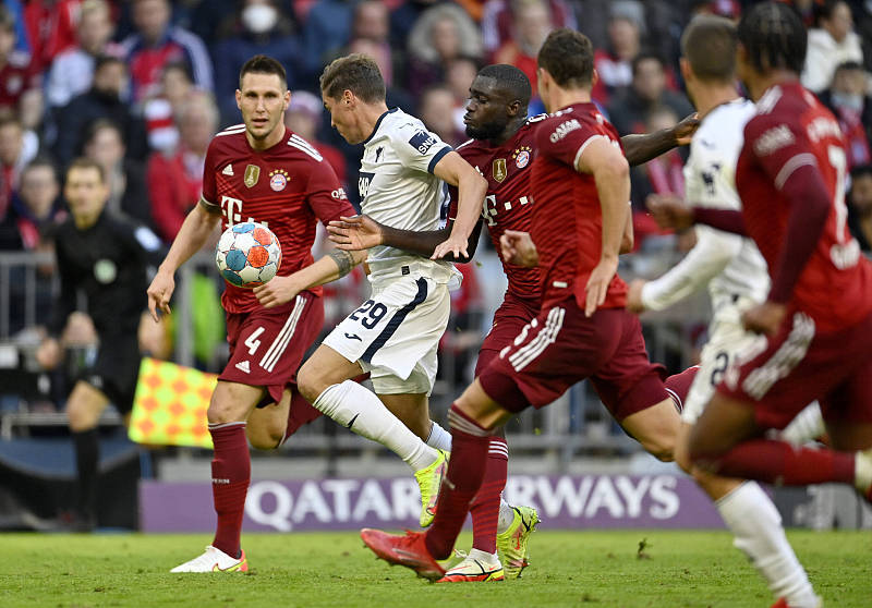 世俱杯-霍芬海姆球员遭遇伤病困扰，球队状态下滑