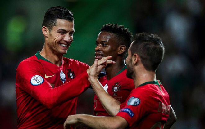 世俱杯决赛-葡萄牙队凭借绝杀晋级欧预赛决赛