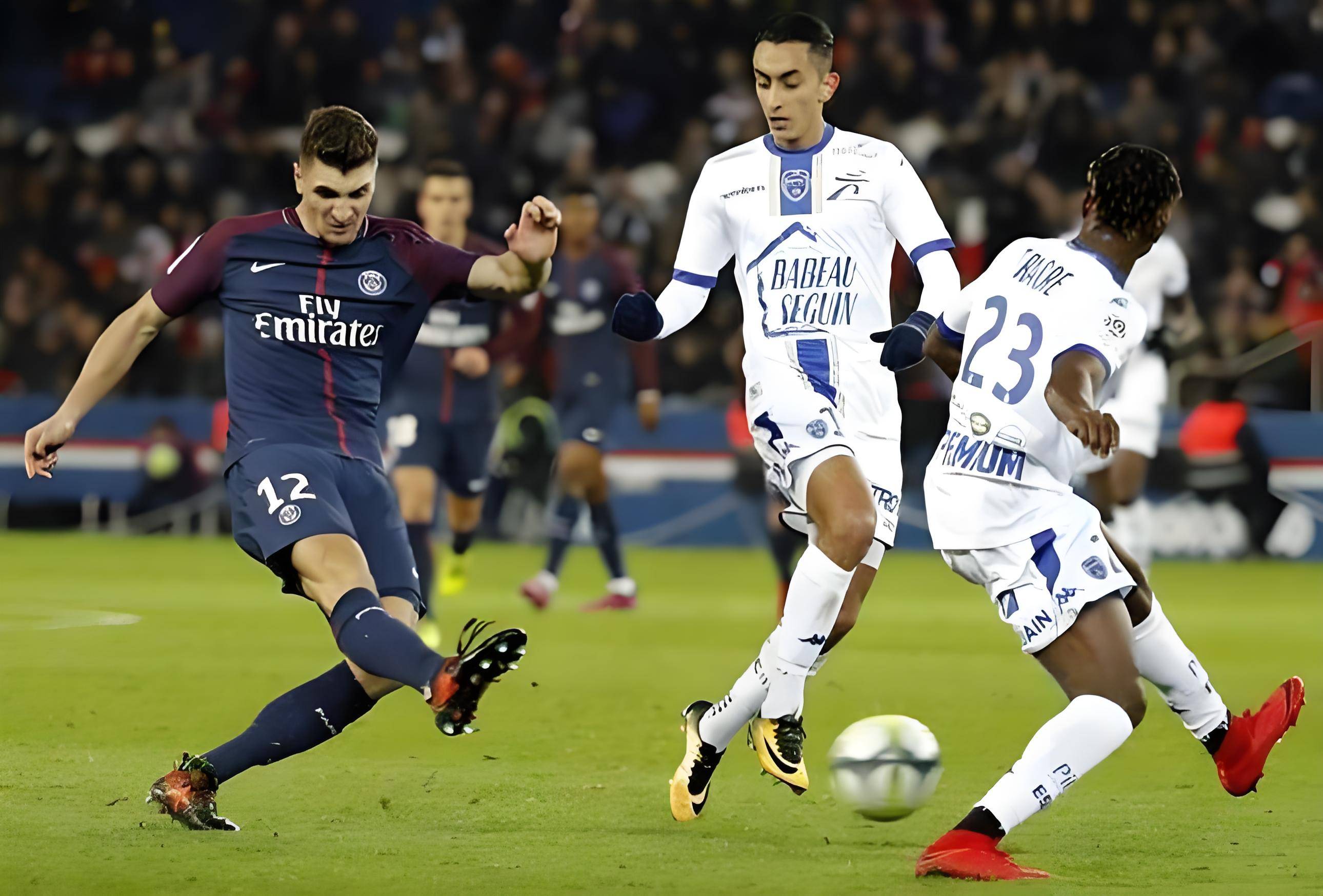 世俱杯冠军-欧预赛备战进行中，球队训练投入度高