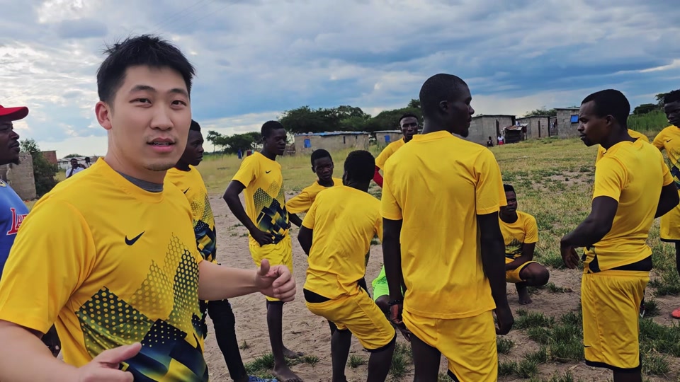 世俱杯参赛资格-非洲球员在国际比赛中展现技术实力