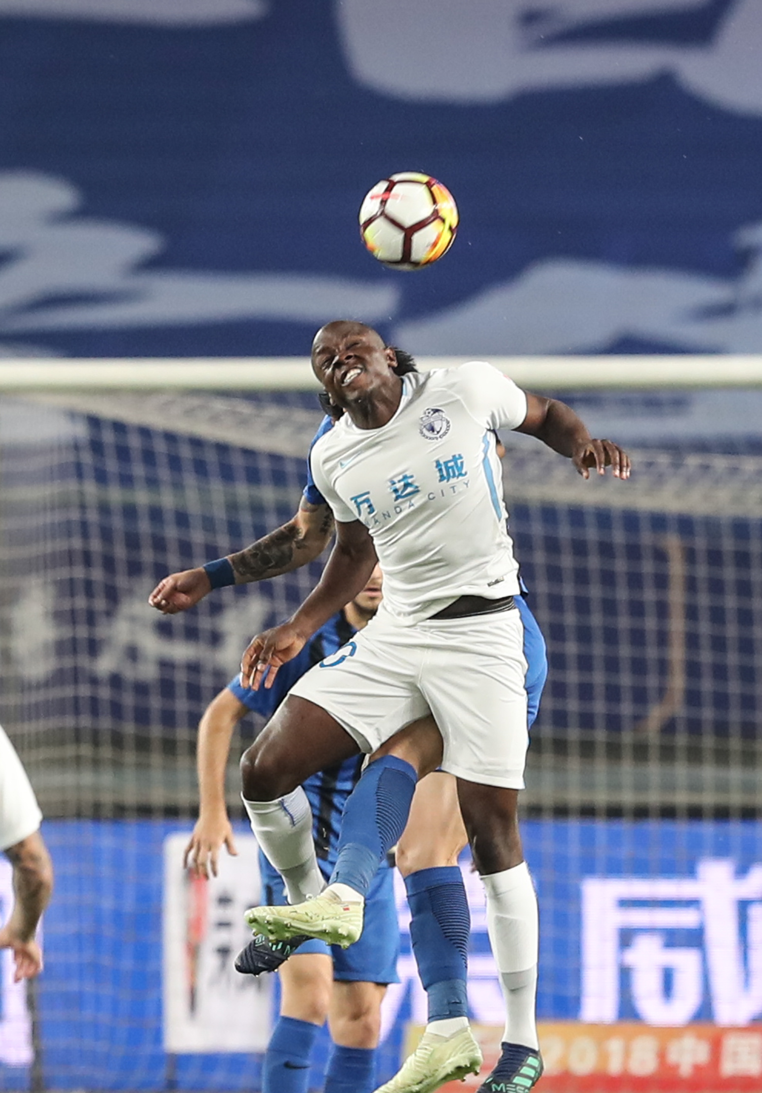 世俱杯决赛-中场节奏:苏宁中场组织持续稳定助攻进球!