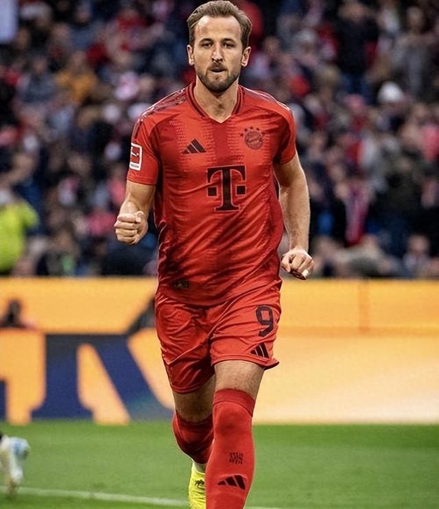 世俱杯参赛资格-丹麦曲棍球选手技高一筹,实力晋级