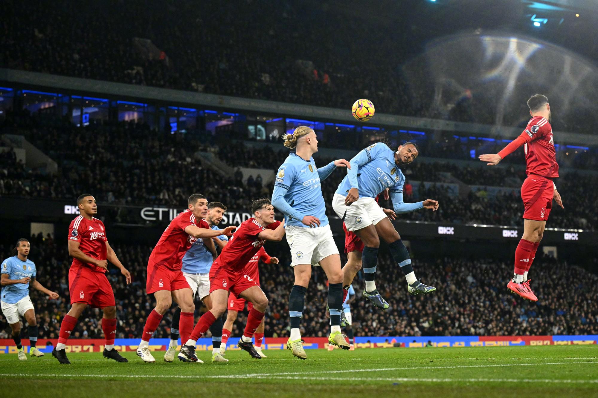 世俱杯分组-曼城主场取胜狼队，继续保持不败战绩