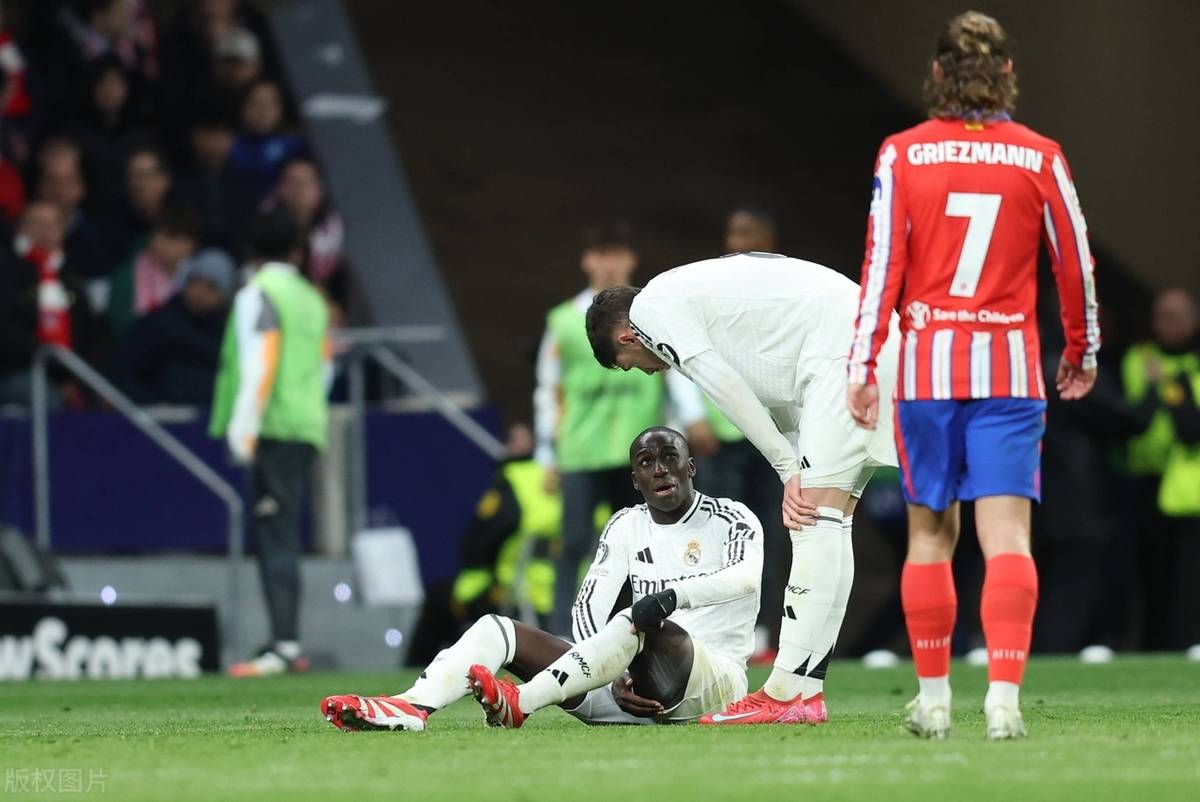 皇家社会遭遇惨败，球队局势堪忧！