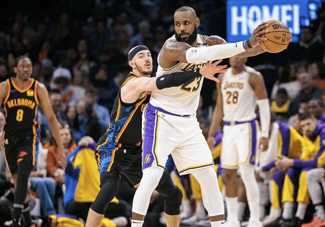 世俱杯冠军-火力全开！球员全队发力联手取胜的简单介绍