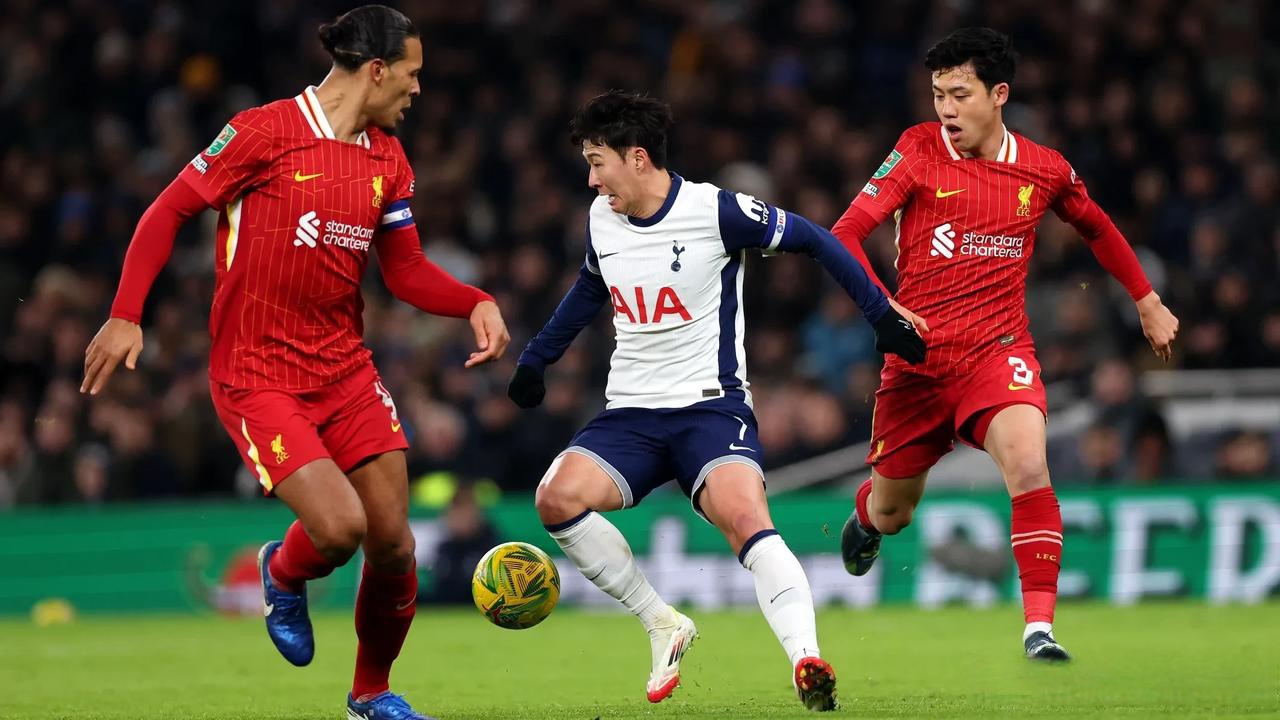 热刺中场组织神勇，英格兰队长带领全队逆袭，赢得掌声的简单介绍