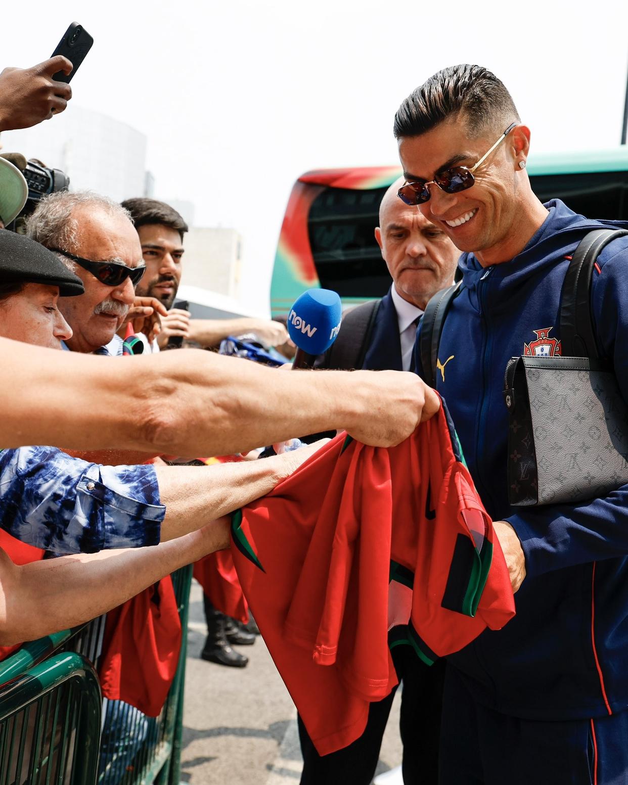 世俱杯-包含欧国联联赛今夜开启,强队集结备战的词条