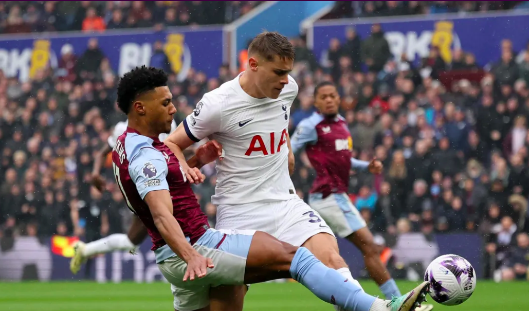 包含热刺客场逆转狼队，穆里尼奥带队积分榜升至第五的词条