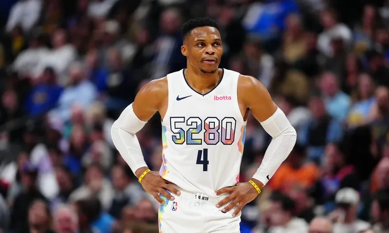 雷霆建功:威少表现抢眼助球队晋级 雷霆建功:威少表现抢眼助球队晋级