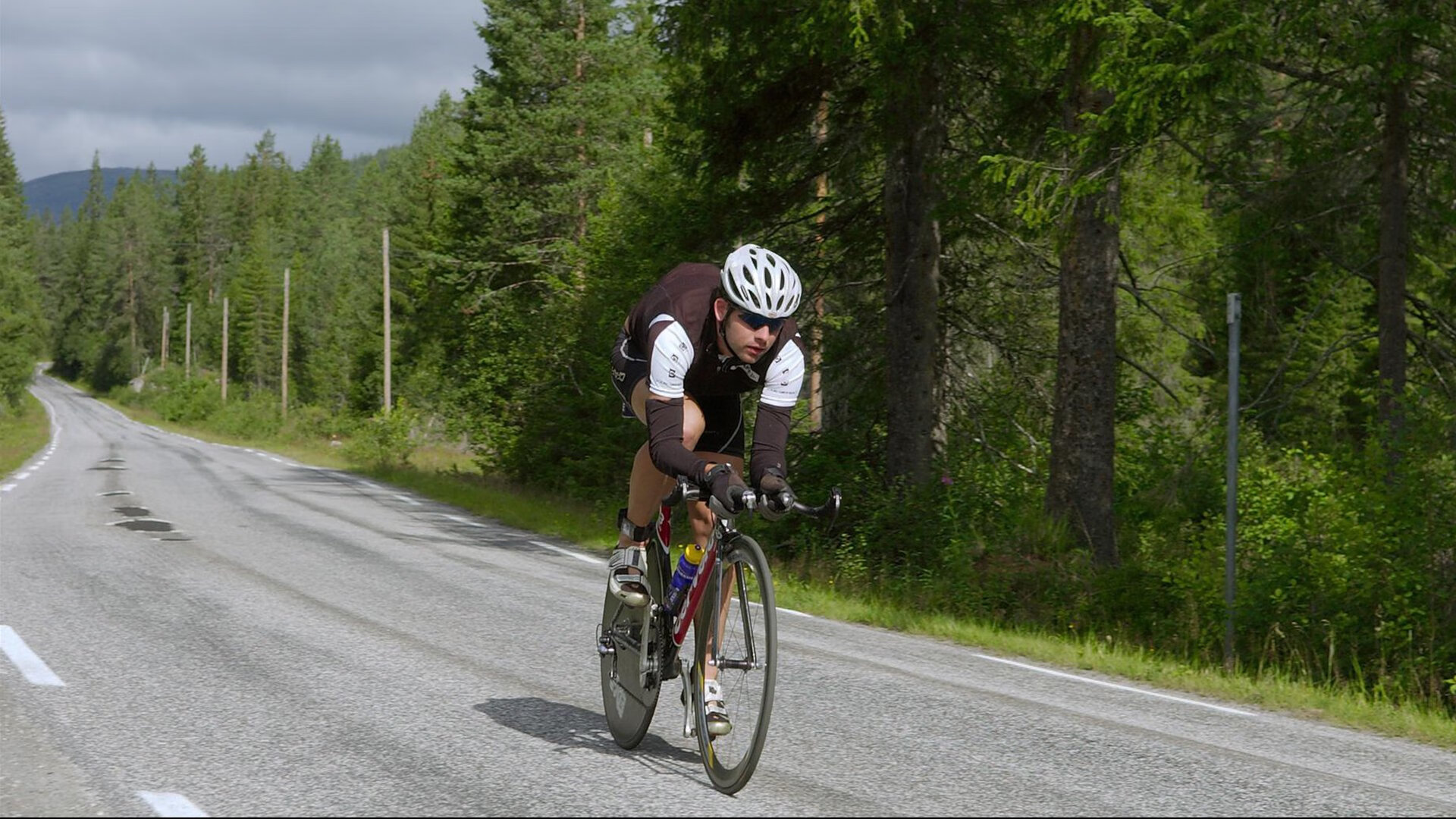 红色绞索，当亚特兰大联队用迪亚斯之名勒断非洲足球的哲学